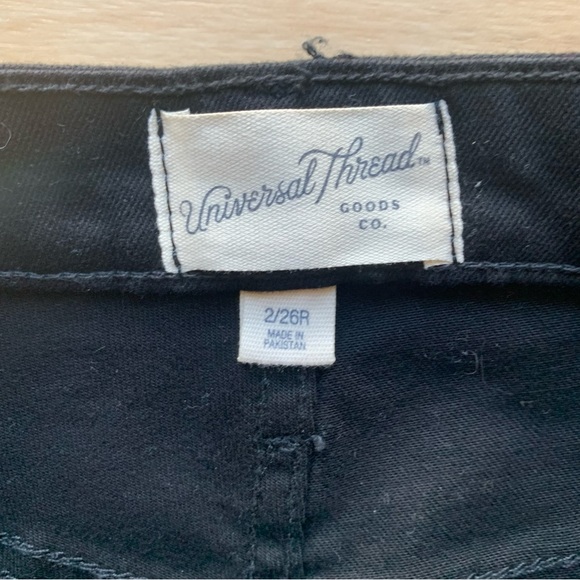 HIGH RISE MIDI SHORT Black Size 2 26 waist/4’’inseam - Picture 2 of 8